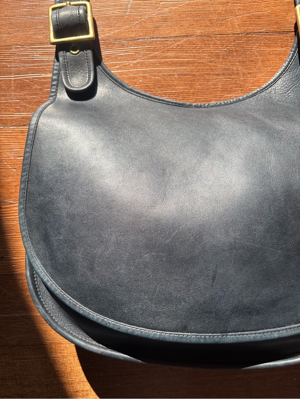 Vintage Coach NYC Navy Large Saddle 9210 - Picture 3 of 16